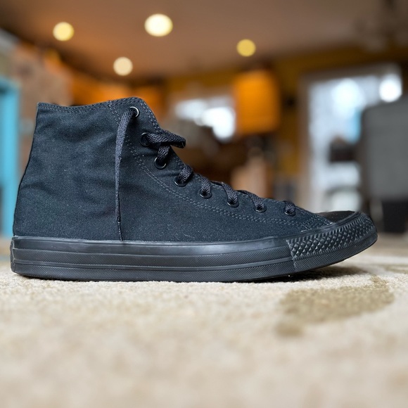 Converse Other - Converse All Star Chuck Taylor, Unisex, Triple Black Classic High Tops